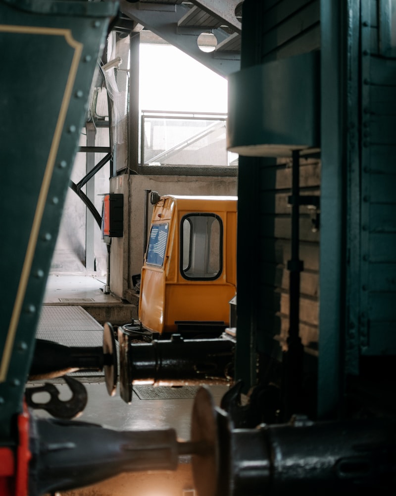 Tren Yolculuğu ve Manzara Biletleri: Doğal Güzellikleri İzleyin